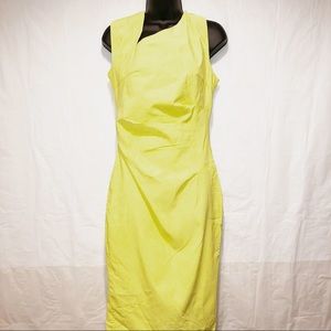 Yellow dress size XL